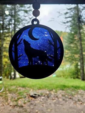 Wolf Suncatcher